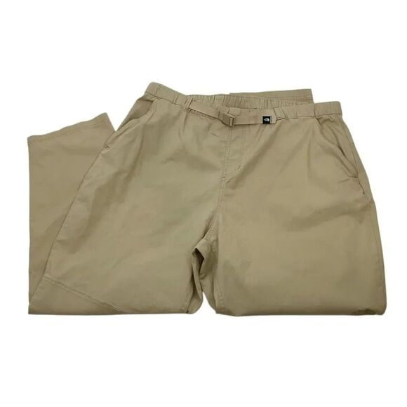 The North Face Pants - The North Face Women’s Beta Utility Belted Khaki Pants Integrated Webbing Belt -
